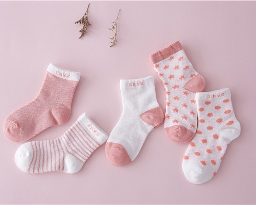 Chaussettes pour enfants avec différents motifs 5 paires J877