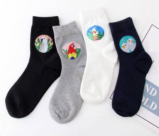 Chaussettes pour femmes avec des perroquets