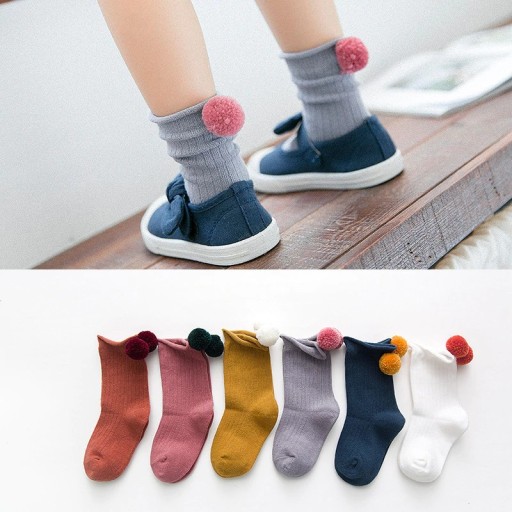 Chaussettes pour filles avec pompon