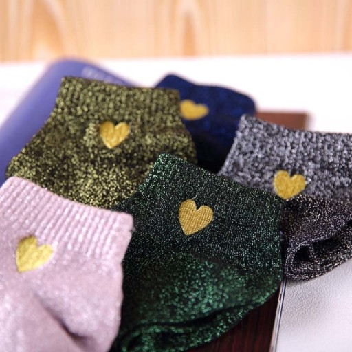 Chaussettes scintillantes pour femmes avec un cœur