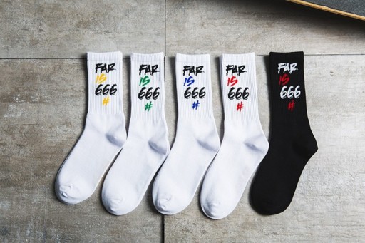 Chaussettes stylées - Le nombre du diable