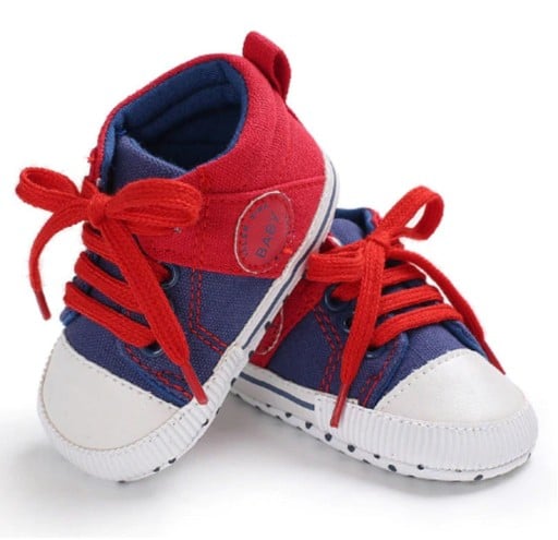 Chaussures à lacets pour enfants