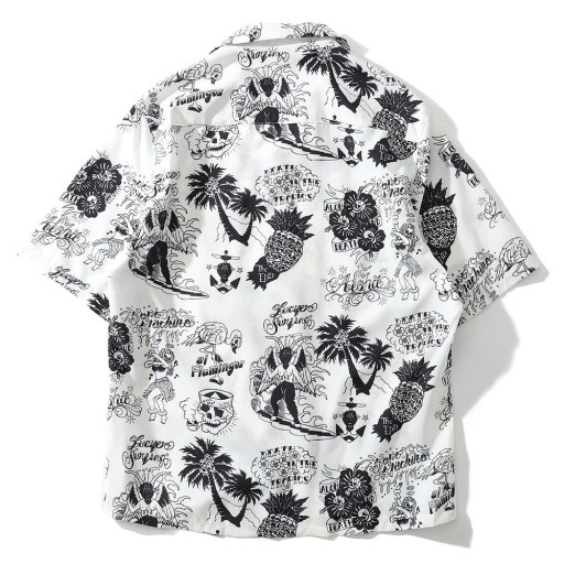 Chemise pour homme avec des crânes A3084
