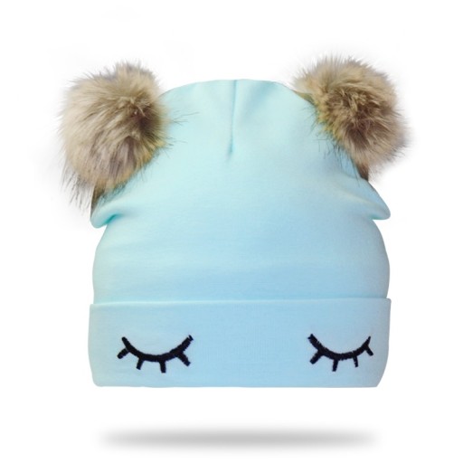 Children's Hat with Pom Poms A1500