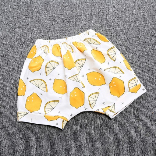 Chlapecké šortky s potiskem citrónů