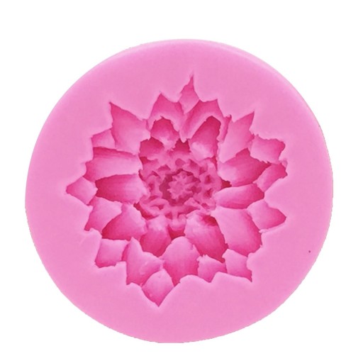 Chrysanthemum Baking Mould