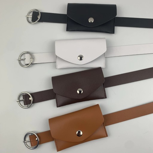 Cintura in pelle da donna con tasca