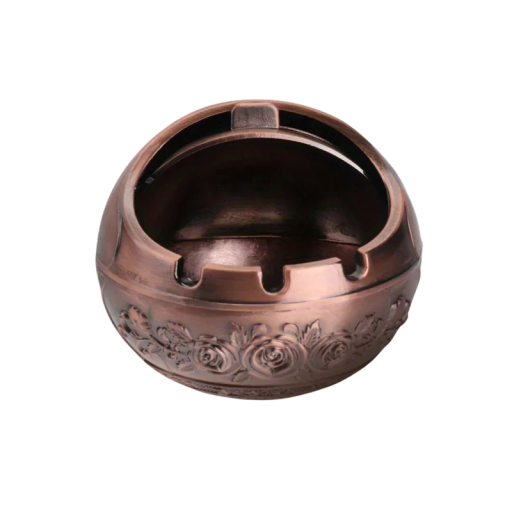 Cinzeiro de metal 8x7 cm Cinzeiro resistente ao vento Decoração vintage em metal Acessório de fumo estiloso Uso doméstico e exterior