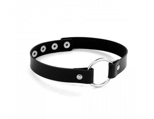 Colar de fita para senhora com anel