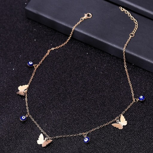 Colar feminino com contas e borboletas