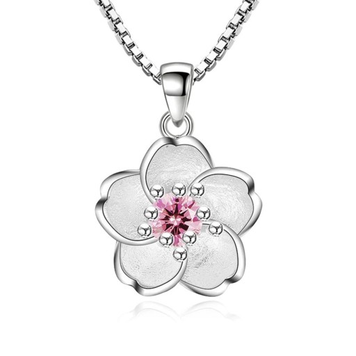 Colar feminino com flor