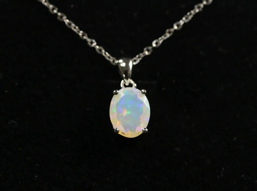 Colar feminino com pedra D777