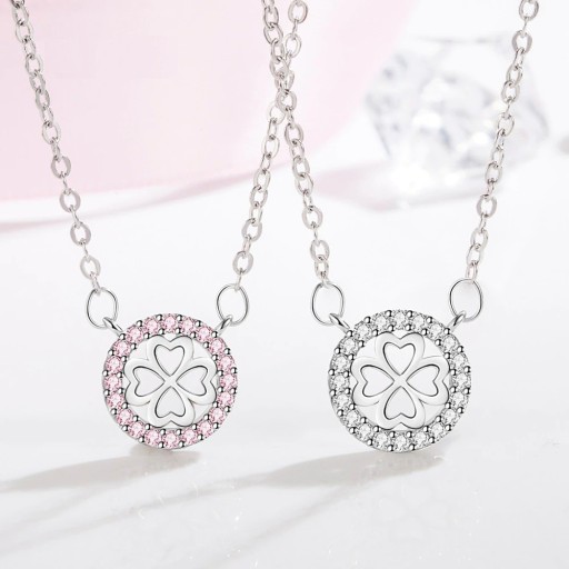 Colar feminino com pendente circular D770