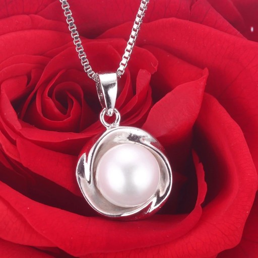 Colar feminino com pérola D735