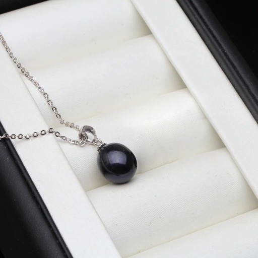 Colar feminino com pérola D775