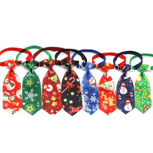 Coleira com gravata de Natal