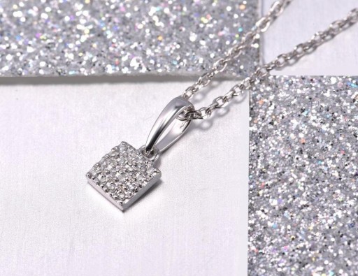 Colgante de mujer J195