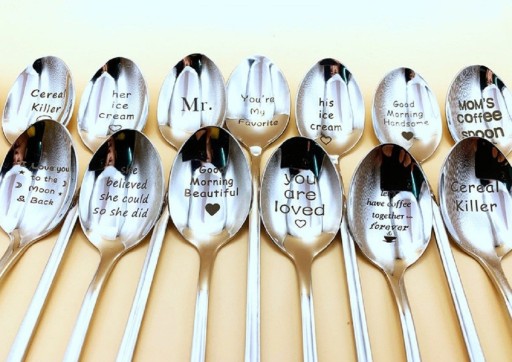 Colher com inscrição