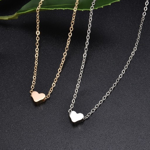 Collana da donna a forma di cuore J127