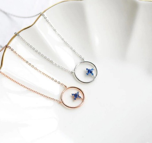 Collana da donna con cerchio G645