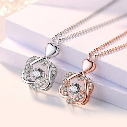 Collana da donna con cuori