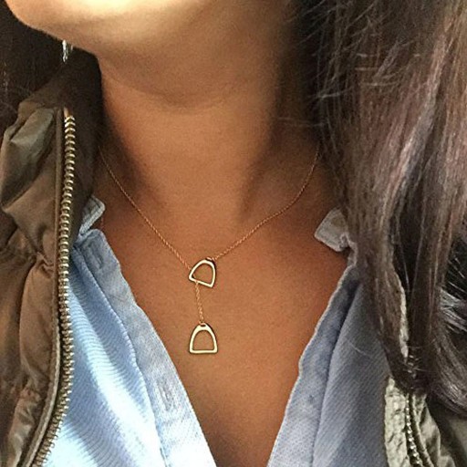 Collana da donna con ferri di cavallo