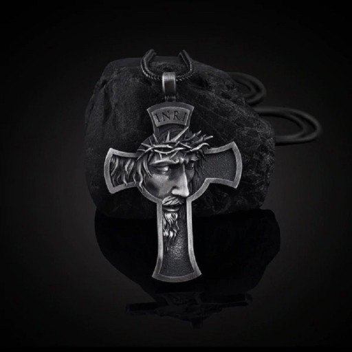 Collana da donna con pendente a croce D61