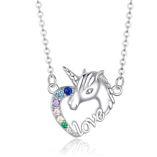 Collana da donna con unicorno