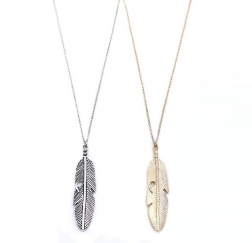 Collana da donna piuma