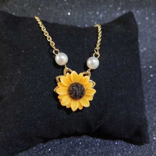 Collar de girasol para mujer