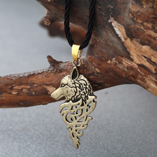 Collar de lobo para hombre