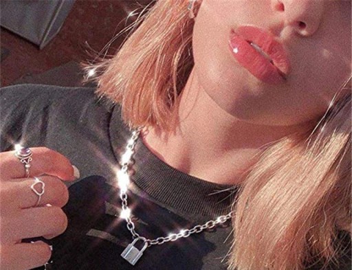 Collar de mujer con candado D54