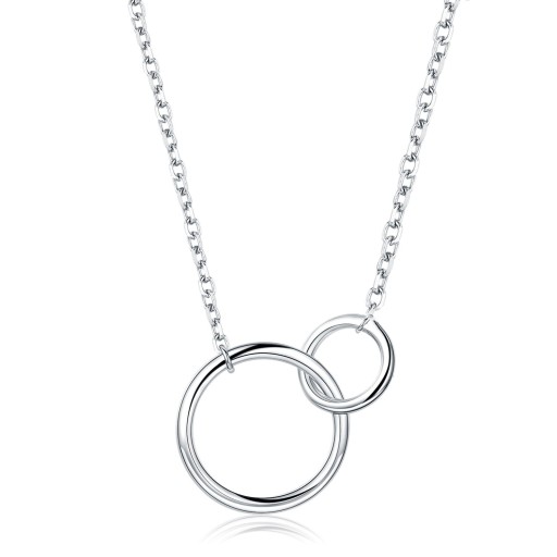 Collar de mujer con círculos conectados