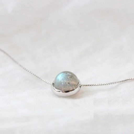 Collar de mujer con colgante circular D445