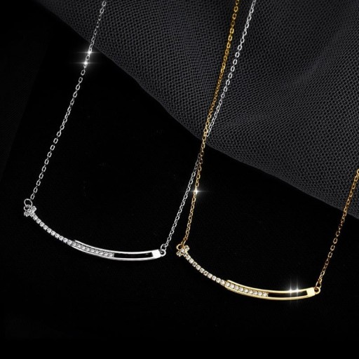 Collar de mujer con colgante D450