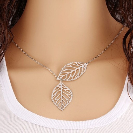 Collar de mujer con colgante D60