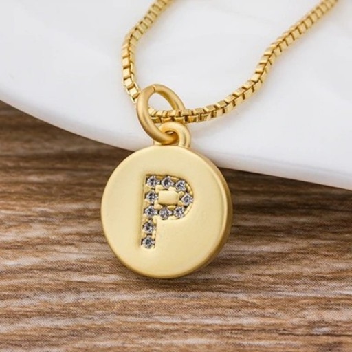 Collar de mujer con letra C1017