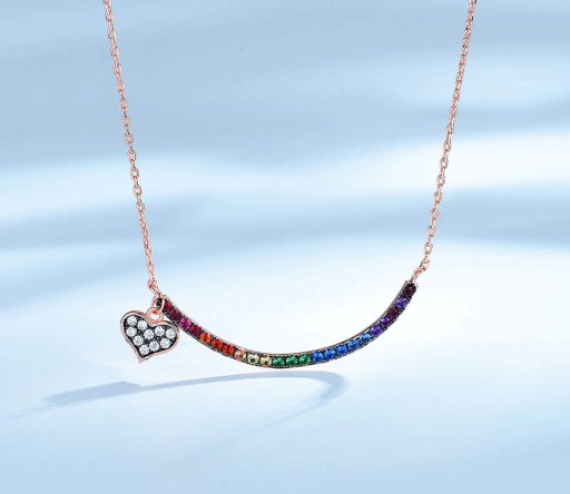Collier arc-en-ciel pour femmes
