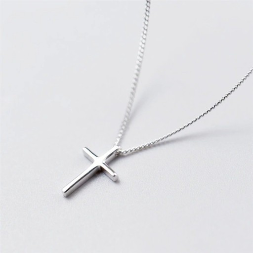 Collier avec croix D486