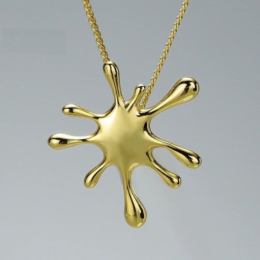 Collier avec pendentif D640