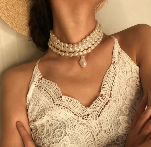 Collier choker perles pour femmes