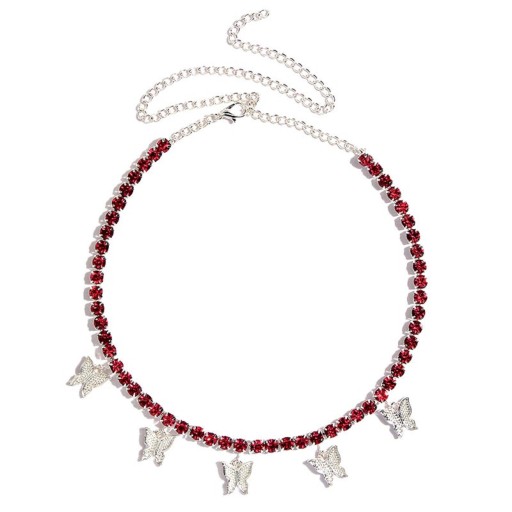 Collier en pierres pour femmes avec des papillons