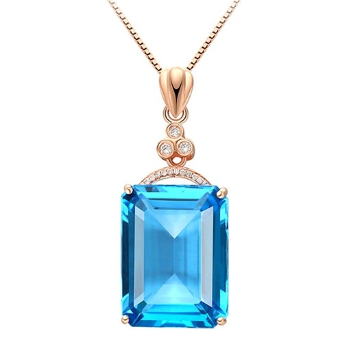 Collier féminin avec pendentif D587