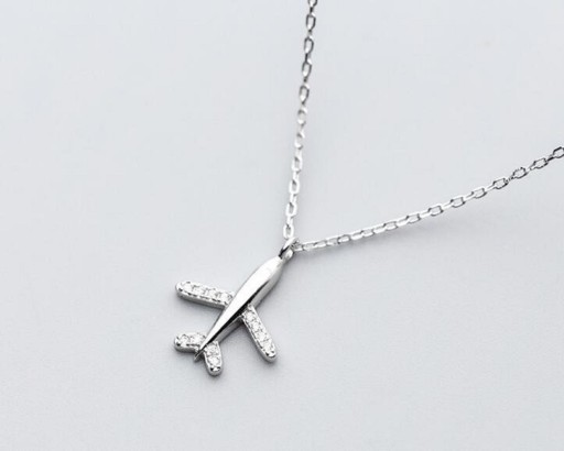 Collier femme avec avion