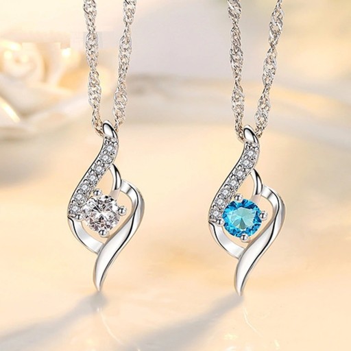 Collier femme avec pendentif D403