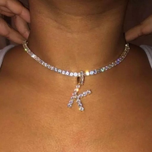Collier femme lettre avec zircons