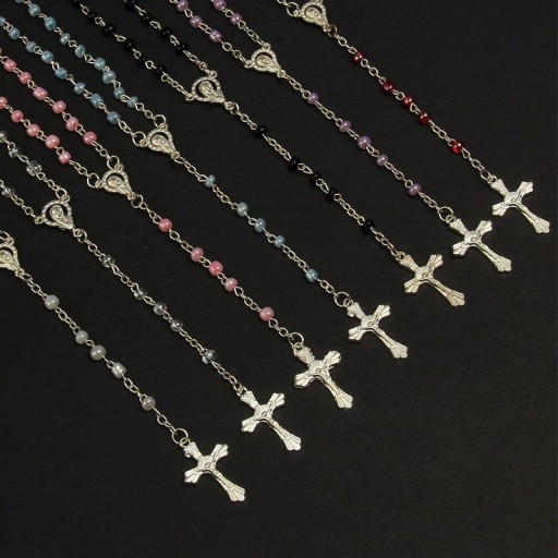 Collier long pour femme avec pendentif croix
