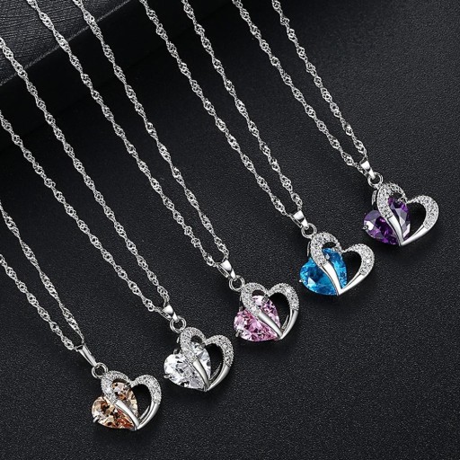 Collier pour femme avec cœur D138