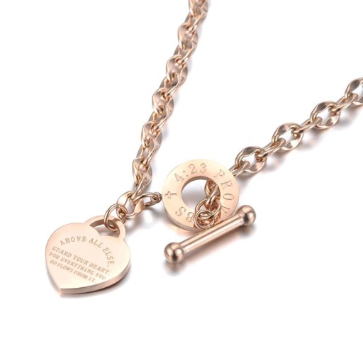 Collier pour femme avec fermoir avant