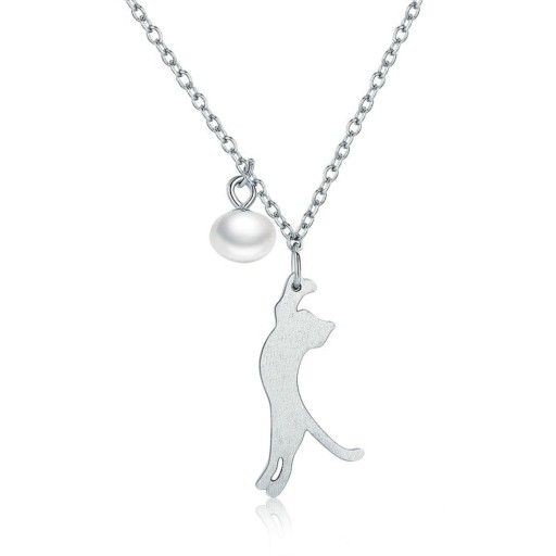 Collier pour femme avec un chat et une perle